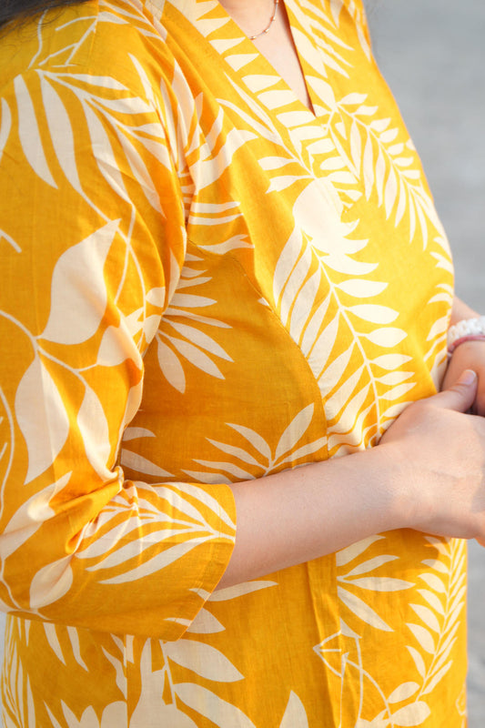 Sunehri Noor kurta set