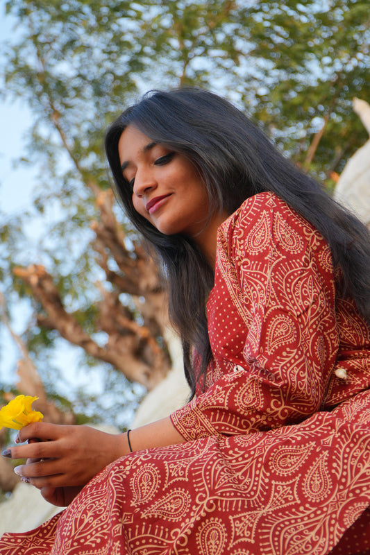 Aarohi Rang Suit Set